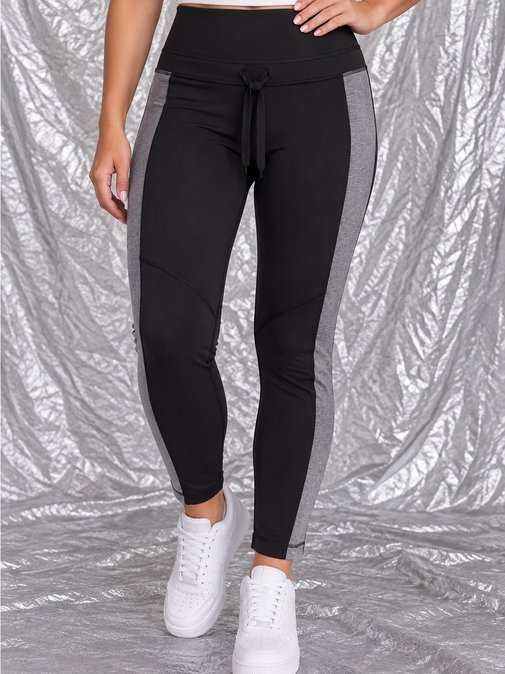 Lululemon Women’s Black Gray Colorblock Crop Leggings Capri Drawstring Yoga 6